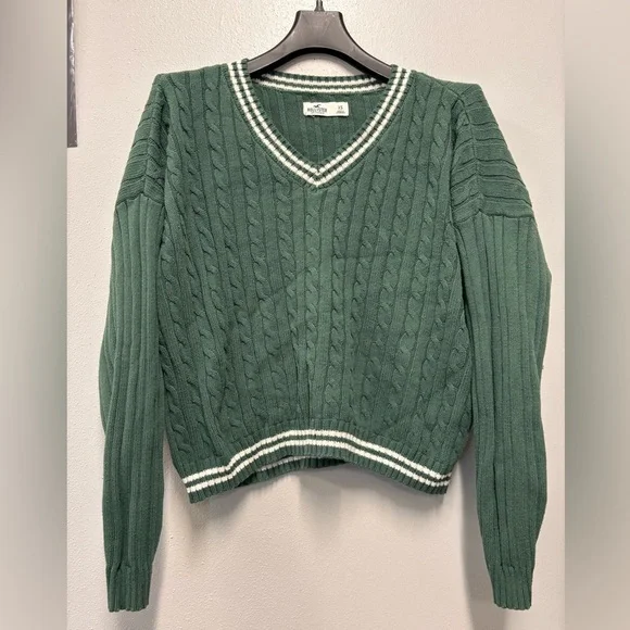 HOLLISTER Green V-neck Cable sweater long sleeve X-SMALL - Picture 7 of 8